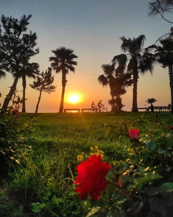 באטומי Superior Apartments Orbi City Sea View מראה חיצוני תמונה